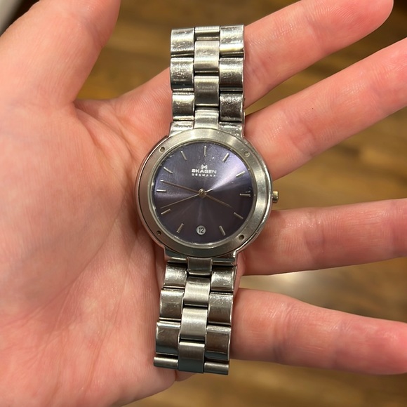 Skater Stainless Steel Watch - Picture 1 of 2